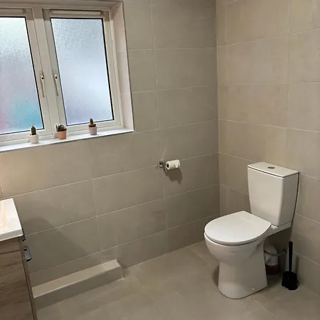 Super Location Private R3 * Дублин