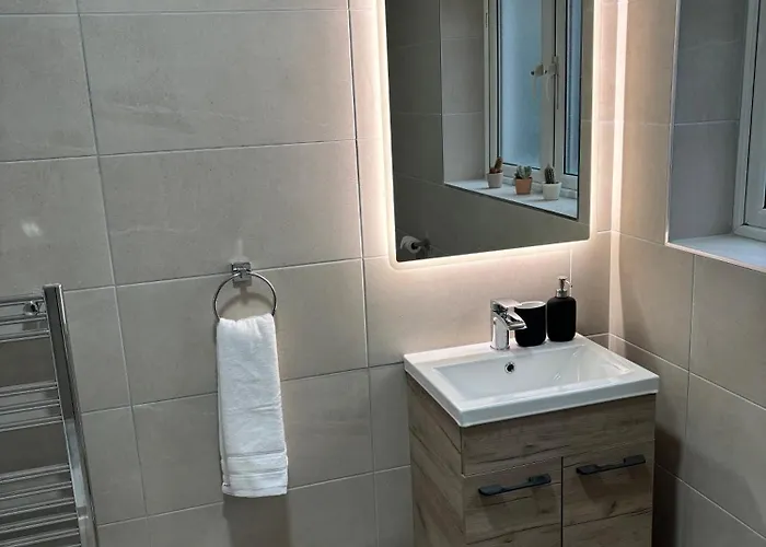 Privatunterkunft Super Location Private R3 *